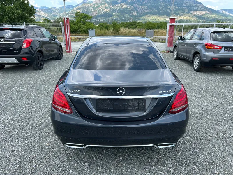 Mercedes-Benz C 220 (KATO НОВА) Image 7