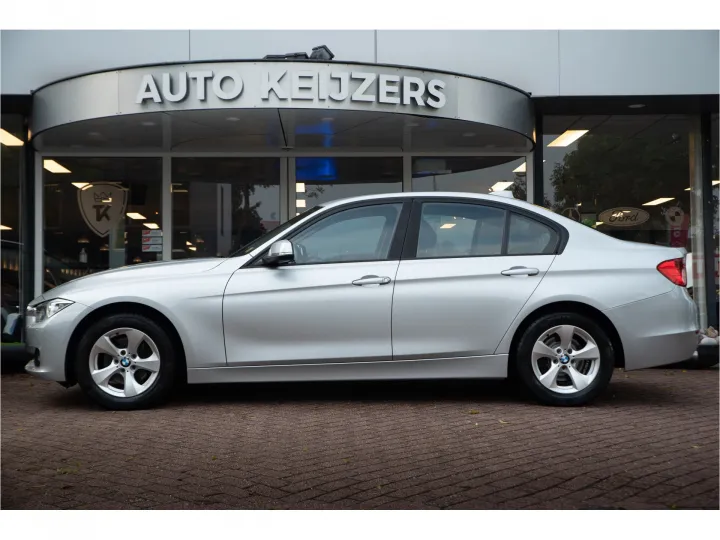 BMW 3 Serie 320d  Image 3