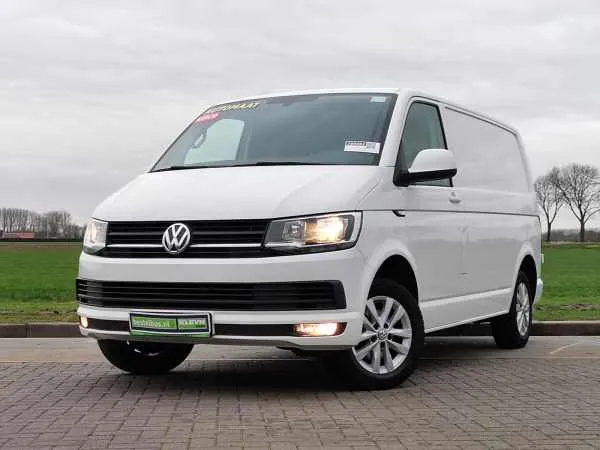 Volkswagen Transporter 2.0 TDI  Image 1